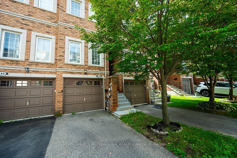 44-435 Hensall Circle, Mississauga, ON, L5A 4P1 - 2