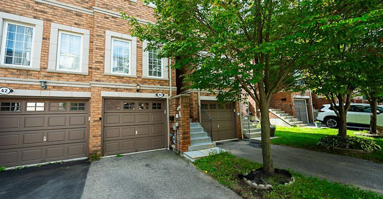 44-435 Hensall Circle, Mississauga, ON, L5A 4P1 - 2