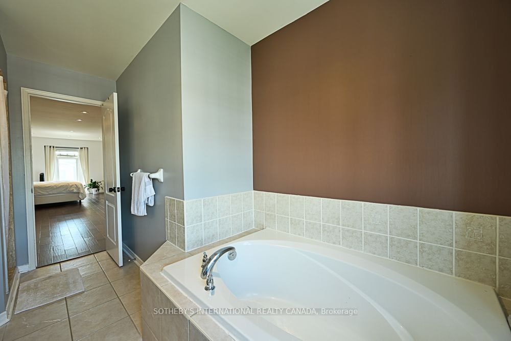 44-435 Hensall Circle, Mississauga, ON, L5A 4P1 - 31