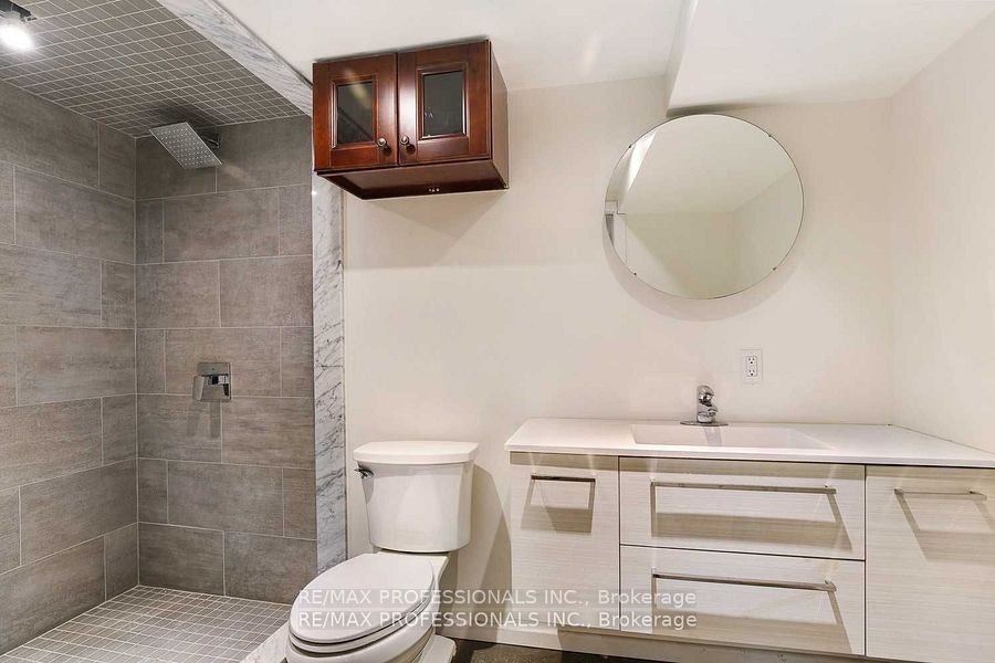 BSMT-9 Rambert Crescent, Toronto, ON, M6S 1E5 - 7