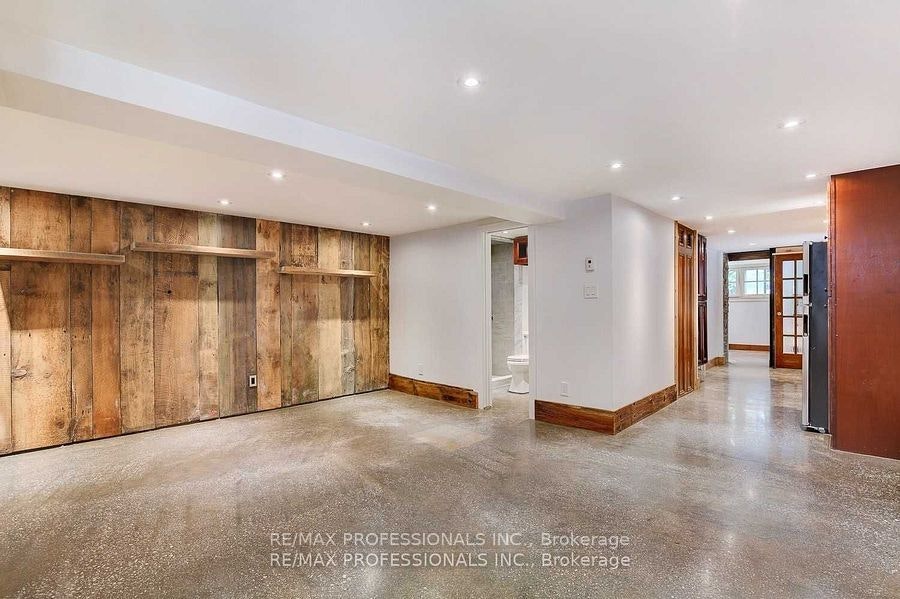 BSMT-9 Rambert Crescent, Toronto, ON, M6S 1E5 - 4