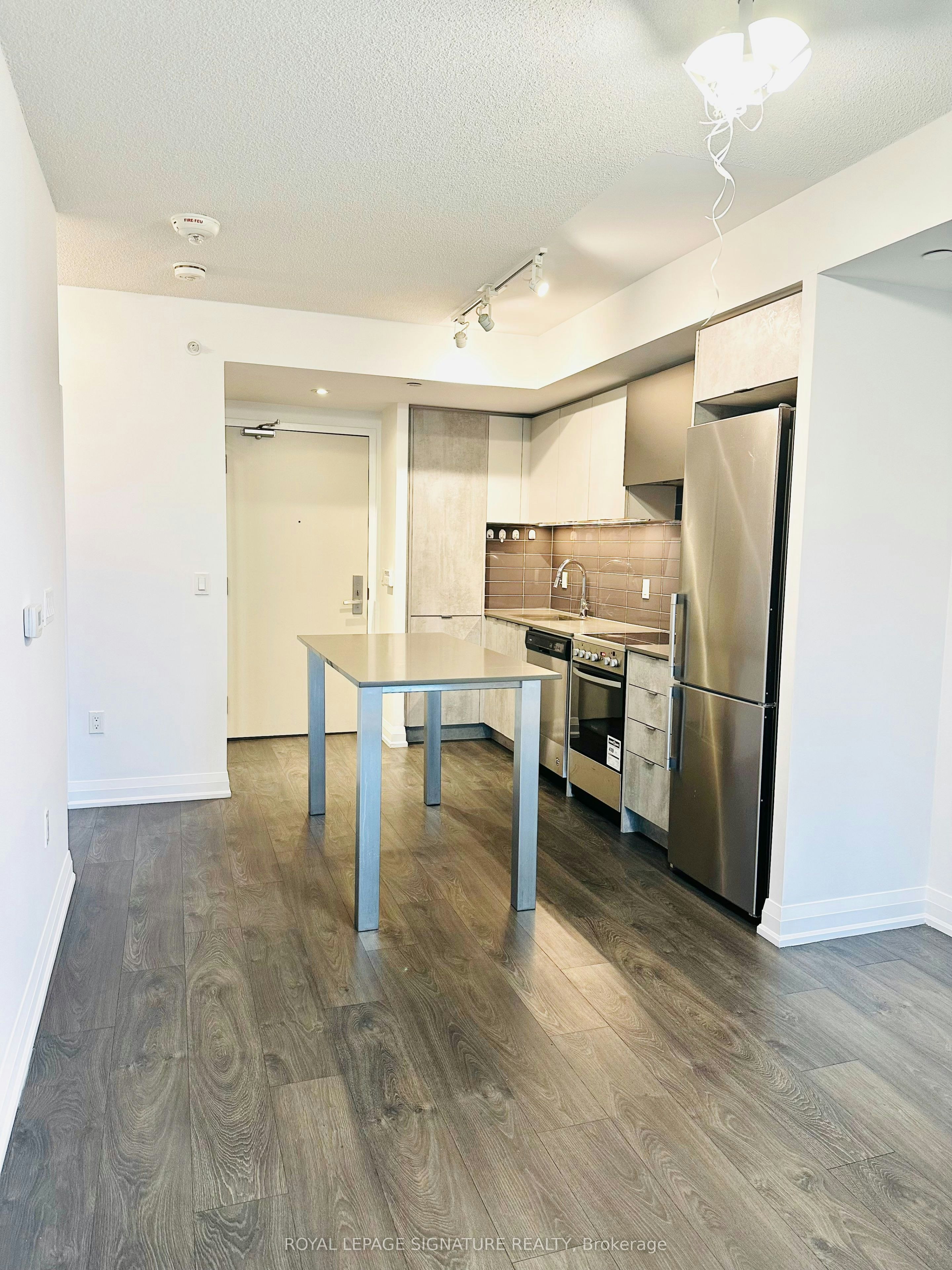 1704-30 Gibbs Road, Toronto, ON, M9B 6L6 - 7