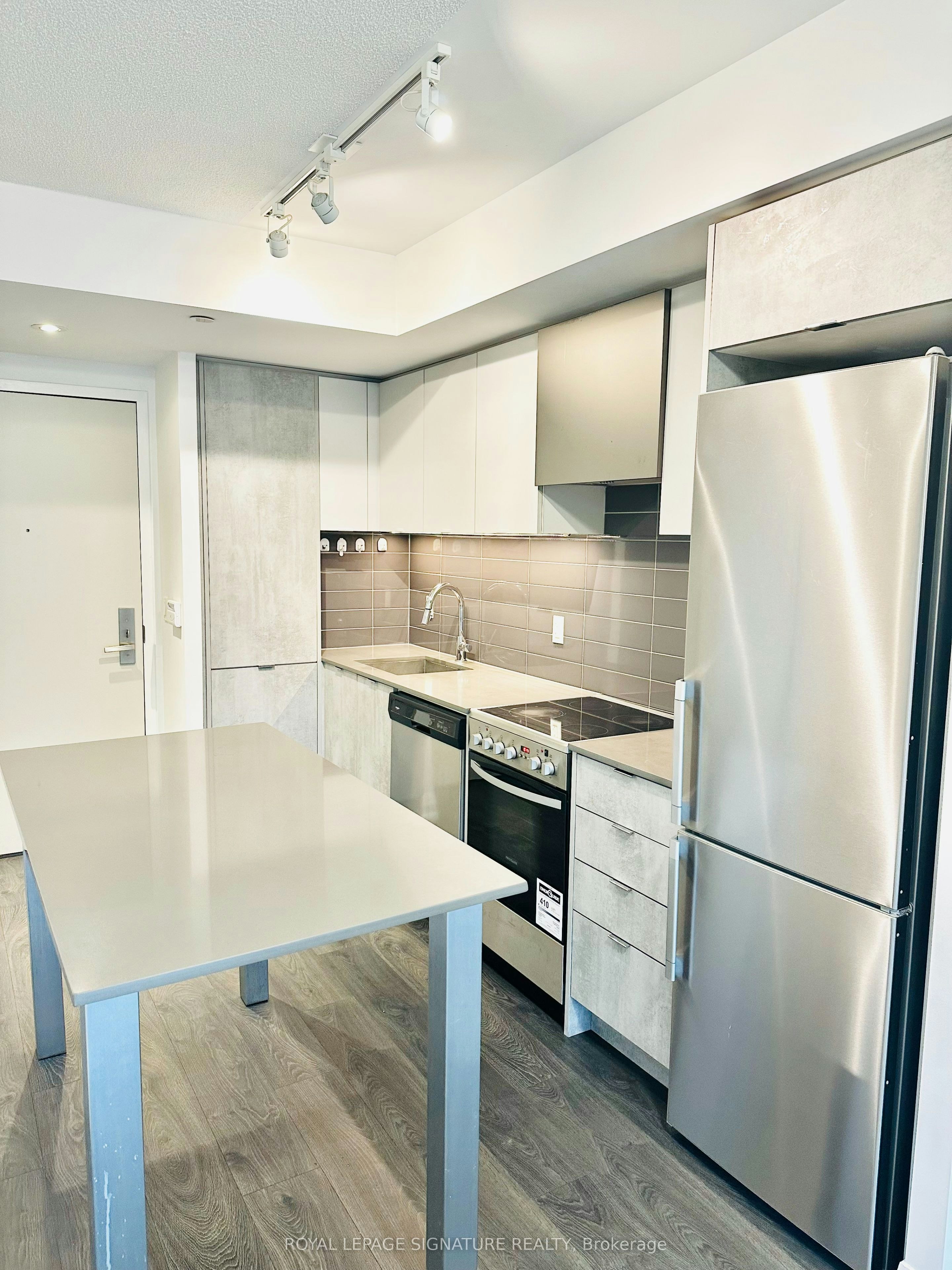 1704-30 Gibbs Road, Toronto, ON, M9B 6L6 - 6