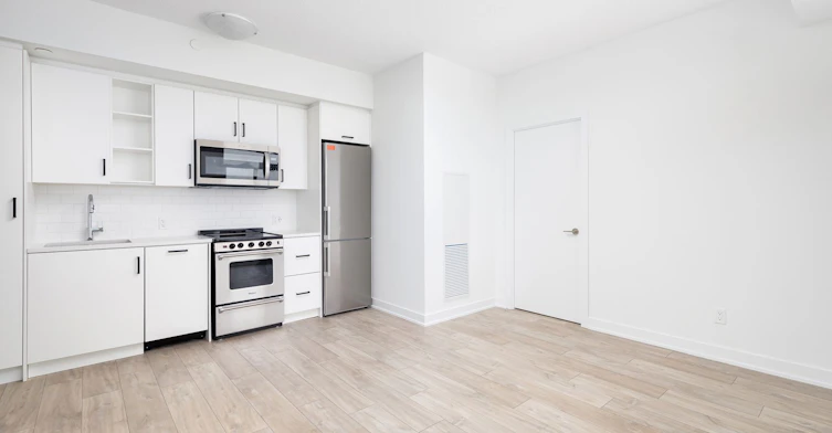 2008-251 Manitoba Street, Toronto, ON, M8Y 0C7 - 7