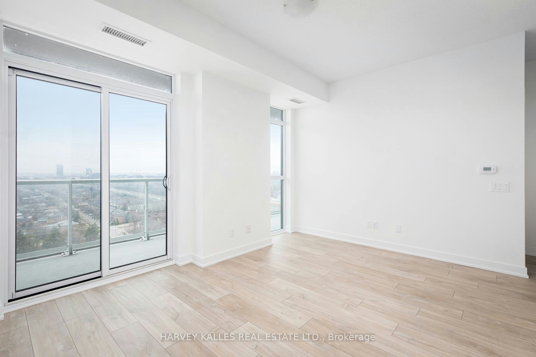 2008-251 Manitoba Street, Toronto, ON, M8Y 0C7 - 6