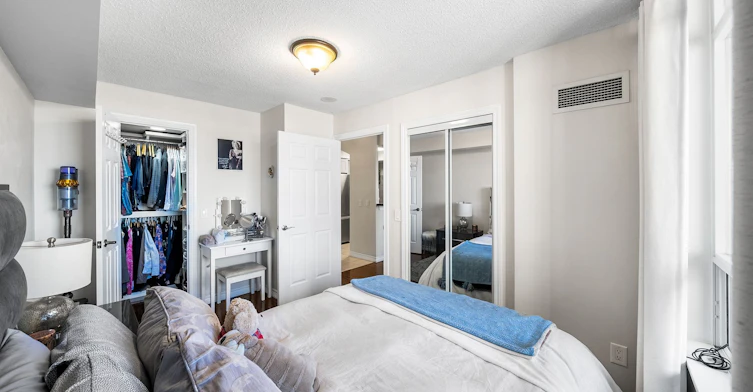1421-700 Humberwood Boulevard, Toronto, ON, M9W 7J4 - 14