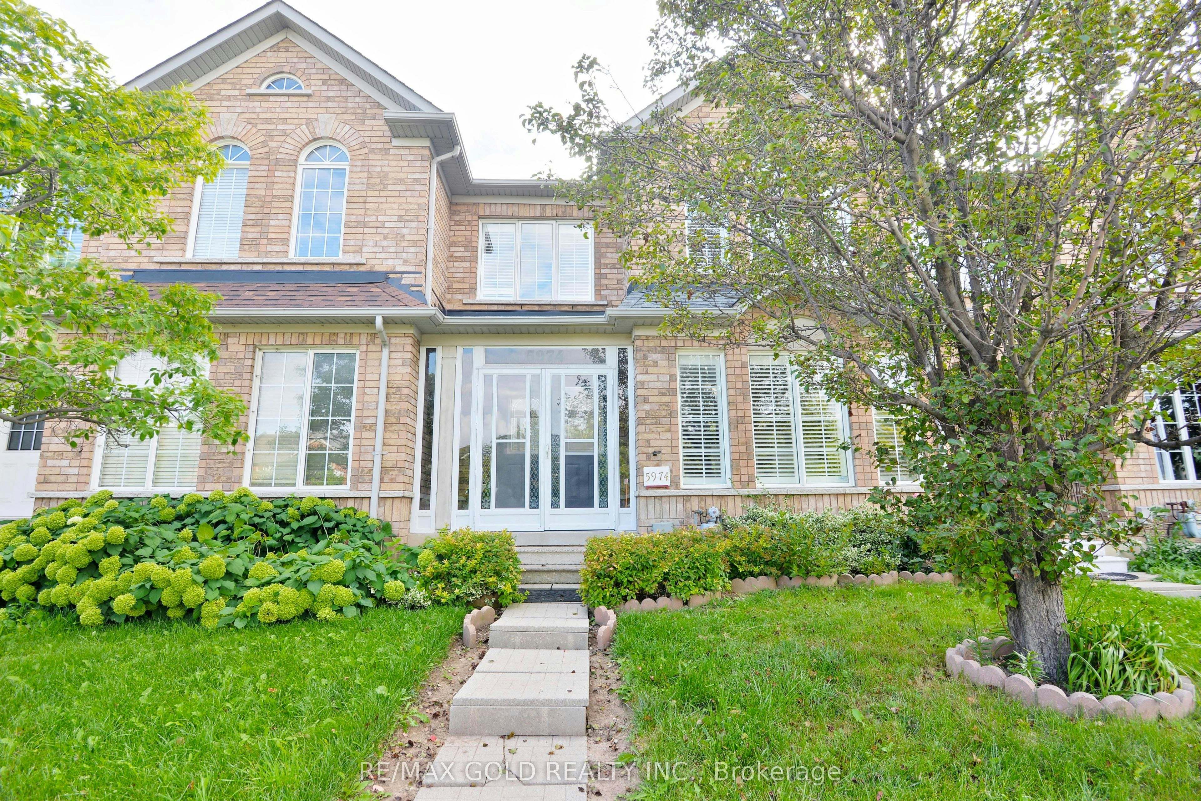 5974 Tenth Line, Mississauga, ON, L5M 6S9