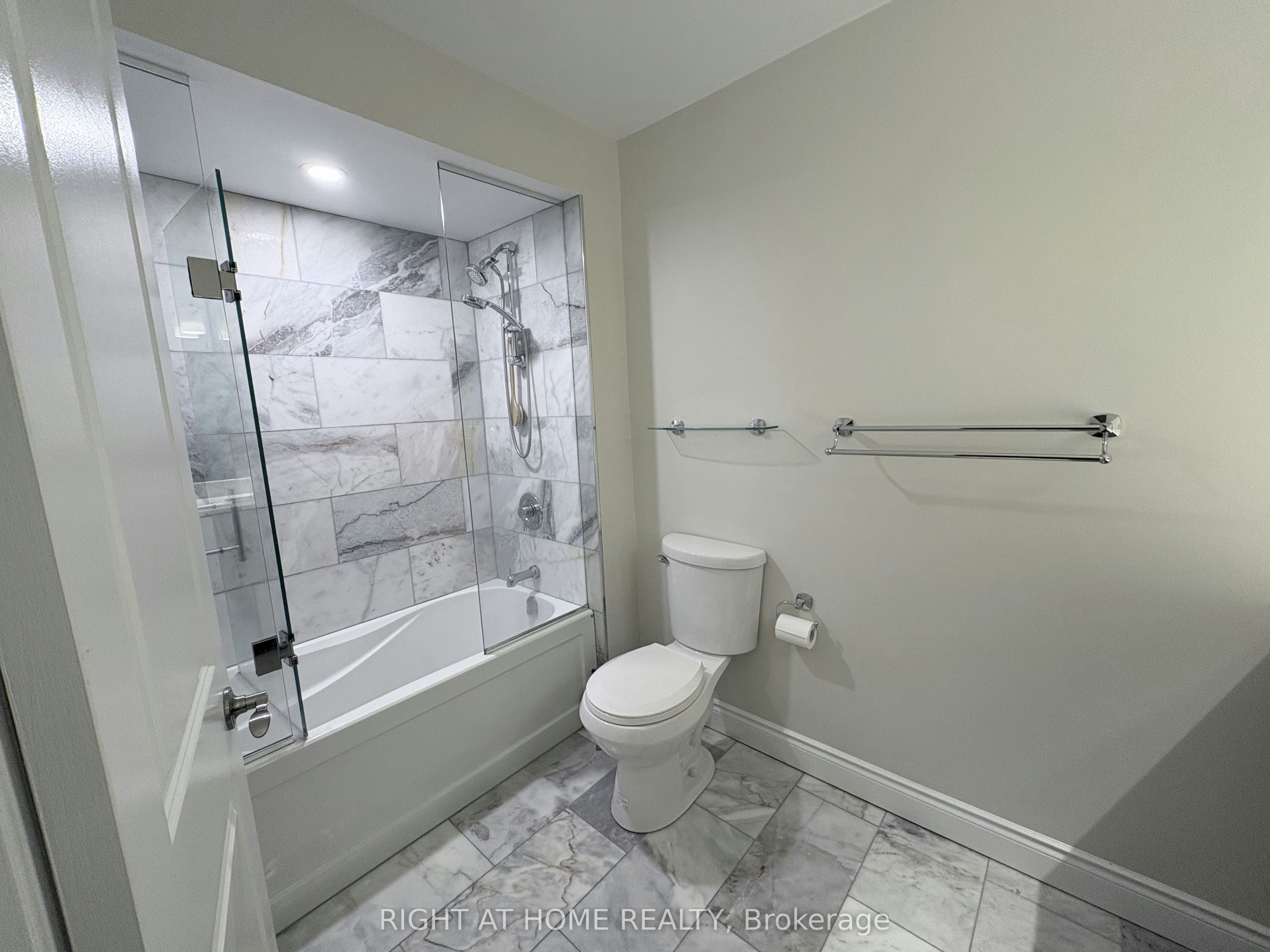 2 Stornwood Court, Brampton, ON, L6W 4H4 - 21