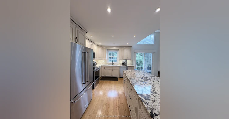 2 Stornwood Court, Brampton, ON, L6W 4H4 - 8