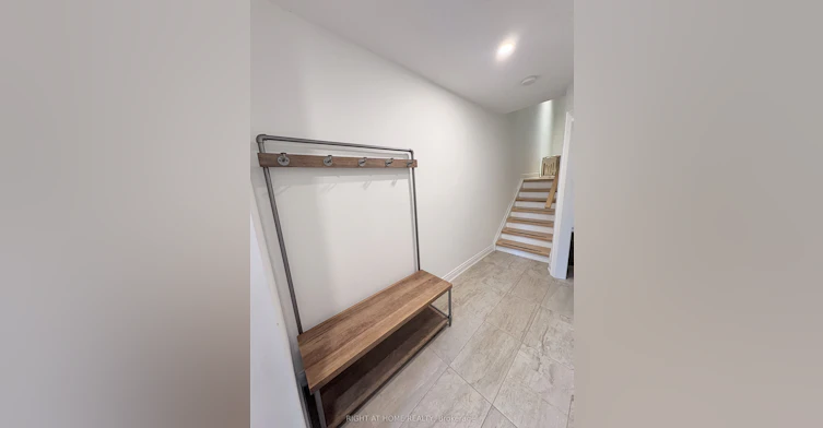 2 Stornwood Court, Brampton, ON, L6W 4H4 - 4