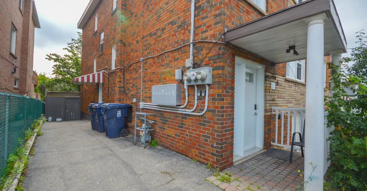 1-9 Donald Avenue, Toronto, ON, M6M 1J7
