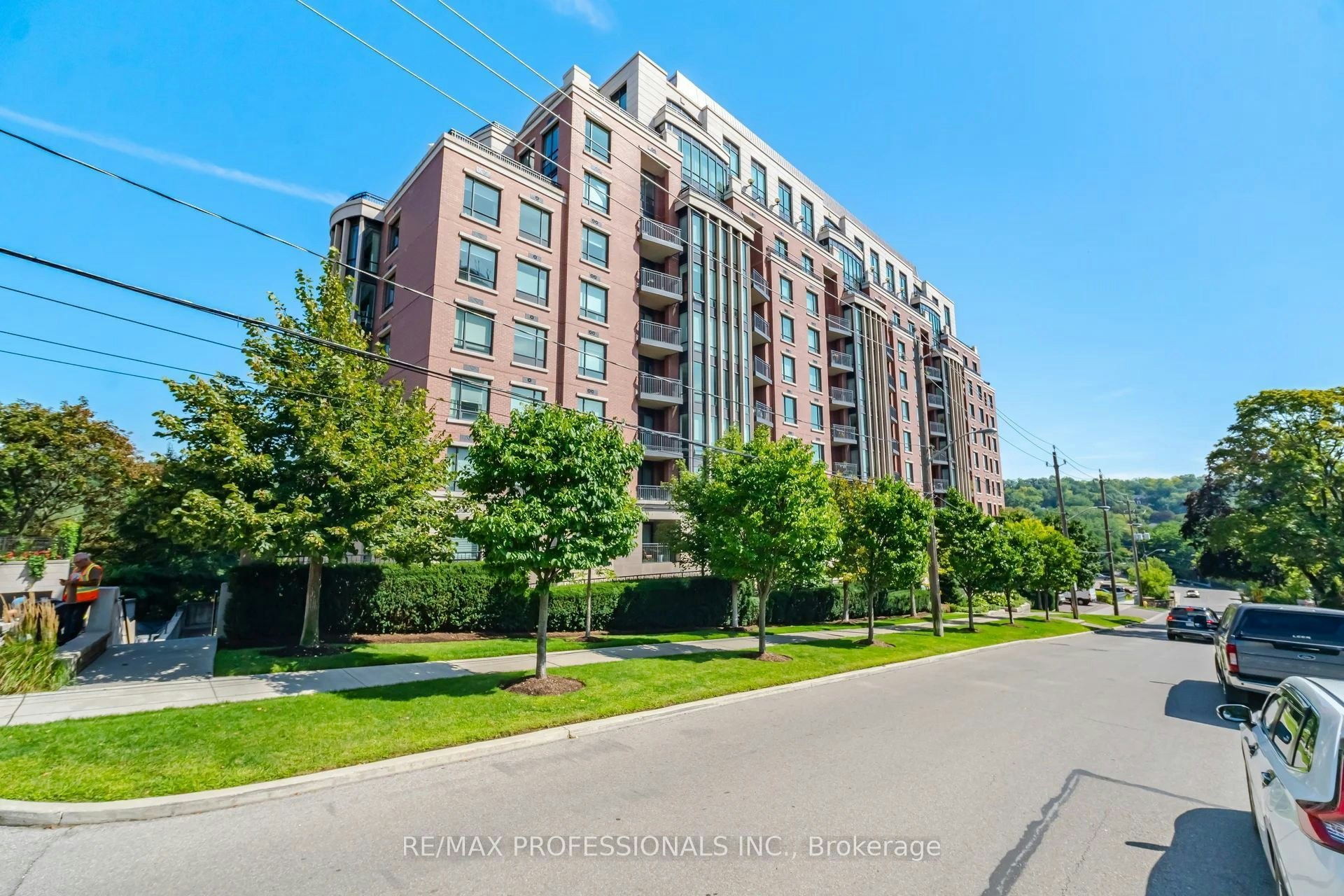 512-30 Old Mill Road, Toronto, ON, M8X 0A5