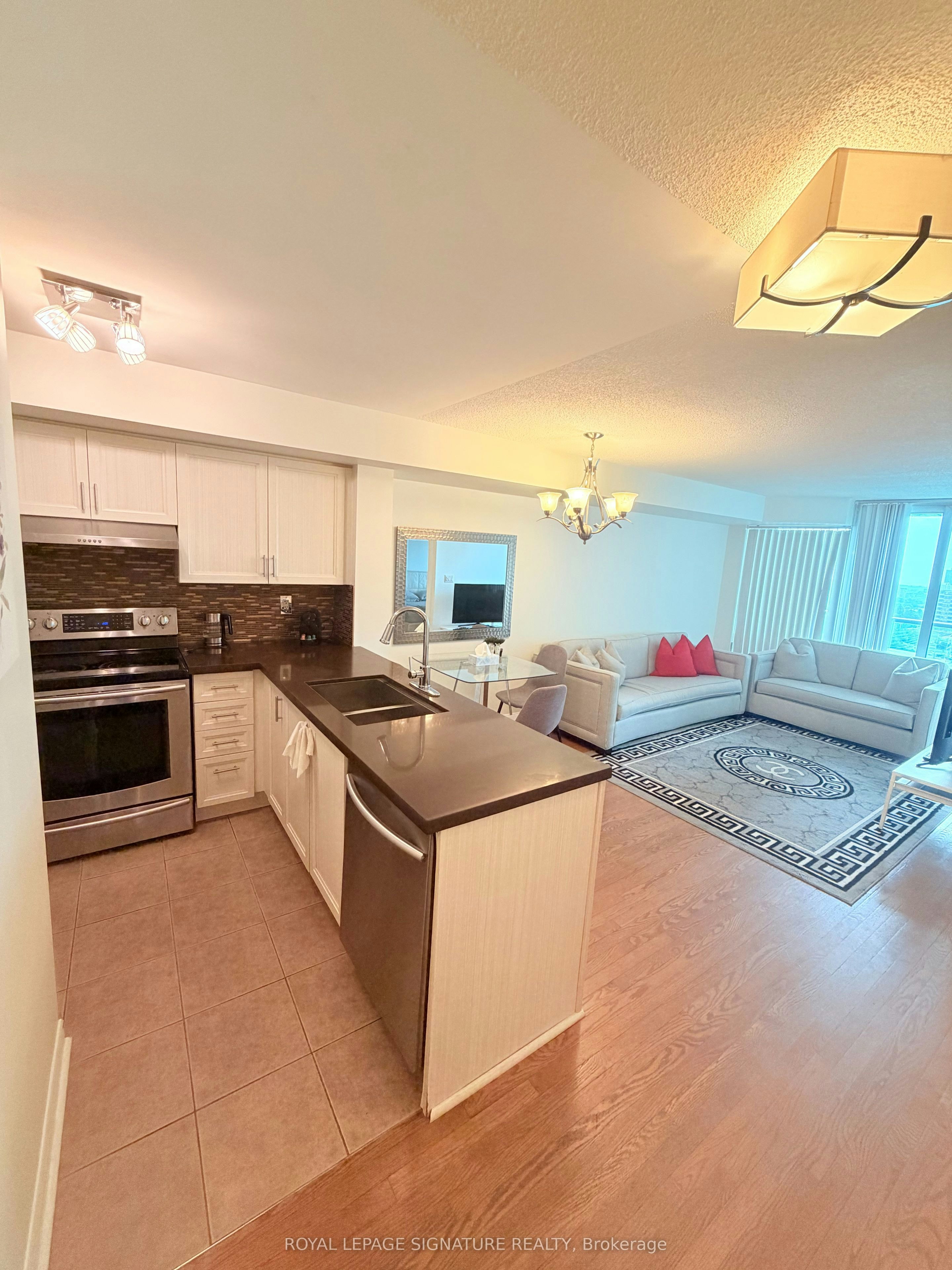 1203-1 Elm Drive, Mississauga, ON, L5B 3C2 - 3
