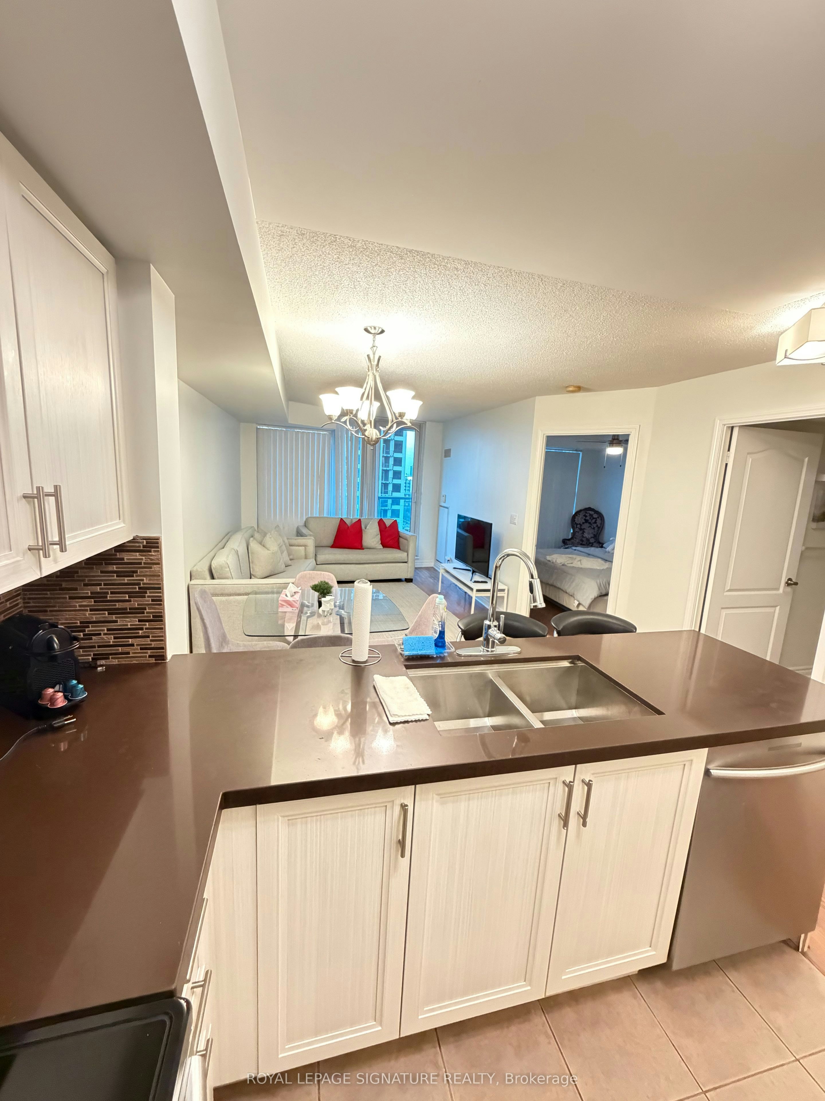 1203-1 Elm Drive, Mississauga, ON, L5B 3C2 - 10
