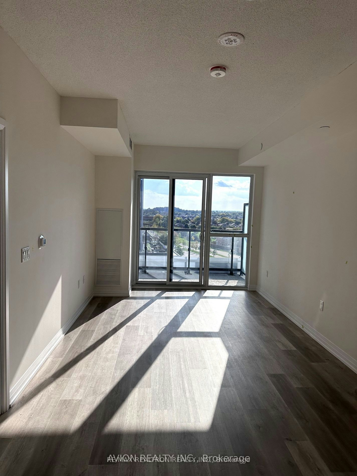 515-15 Watergarden Drive, Mississauga, ON, L5R 0G8 - 3