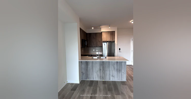 515-15 Watergarden Drive, Mississauga, ON, L5R 0G8 - 5