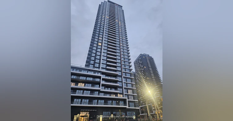 515-15 Watergarden Drive, Mississauga, ON, L5R 0G8