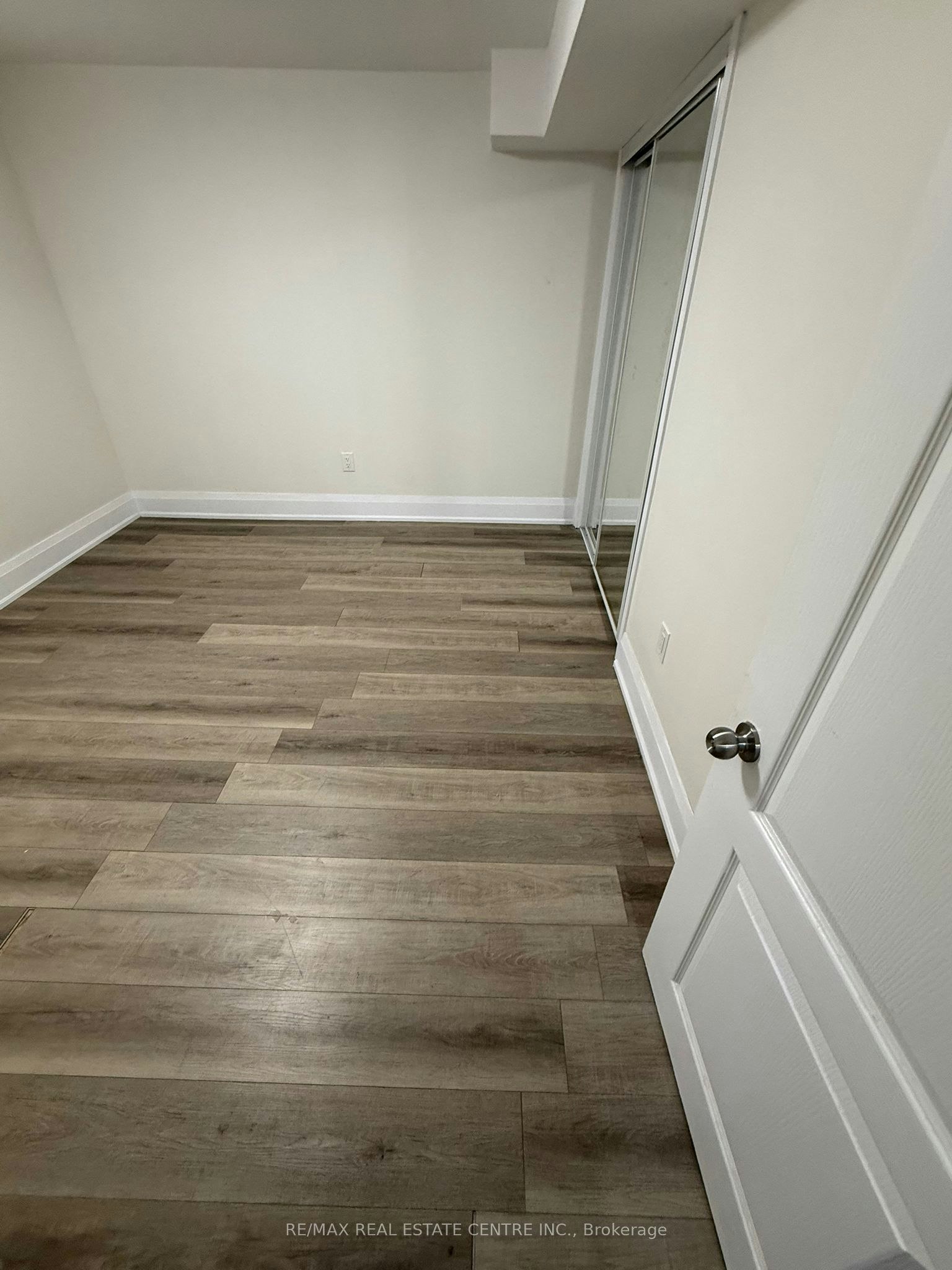53 Thorntree Crescent, Brampton, ON, L6Y 3Y1 - 6