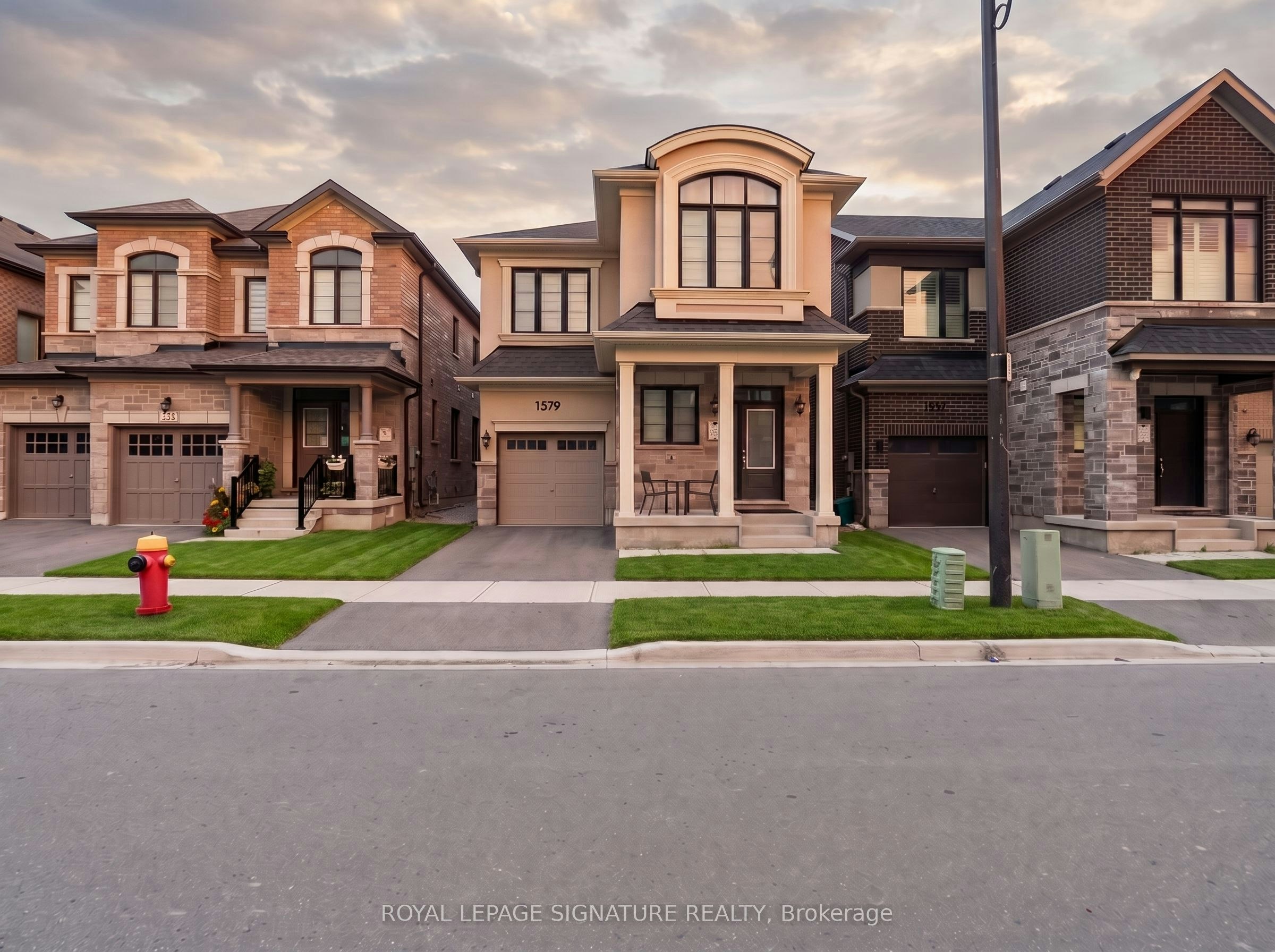 1579 Severn Drive, Milton, ON, L9E 1X8 - 2