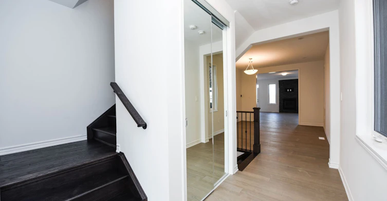 1579 Severn Drive, Milton, ON, L9E 1X8 - 5
