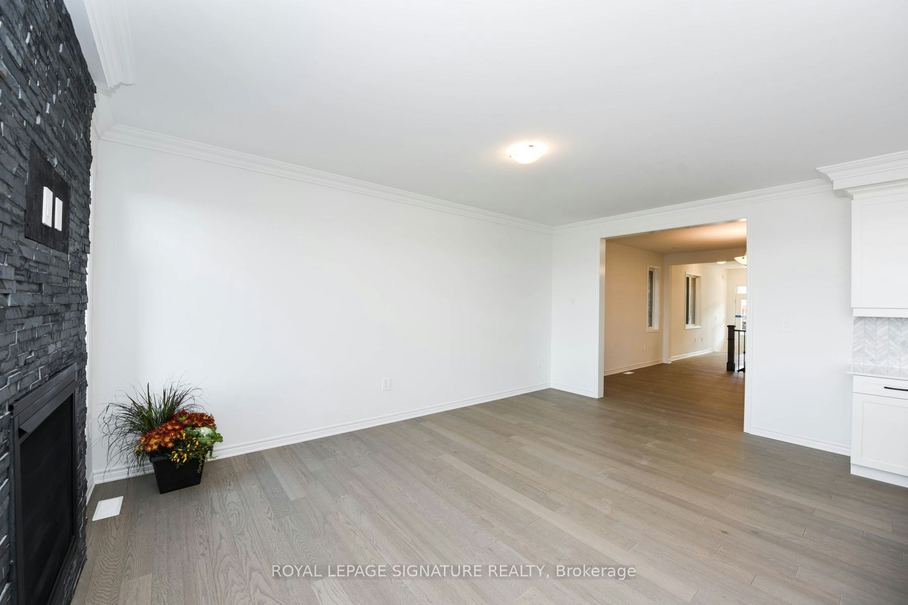 1579 Severn Drive, Milton, ON, L9E 1X8 - 9