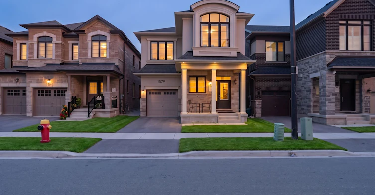 1579 Severn Drive, Milton, ON, L9E 1X8 - 44