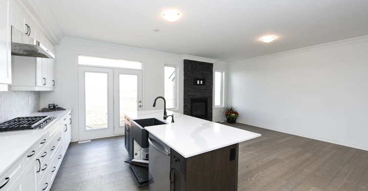 1579 Severn Drive, Milton, ON, L9E 1X8 - 14