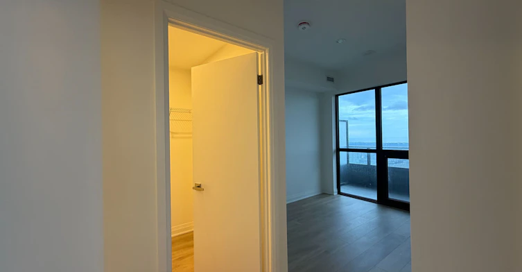5304-4015 The Exchange N/A, Mississauga, ON, L5B 0N9 - 17