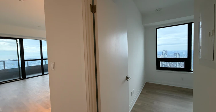 5304-4015 The Exchange N/A, Mississauga, ON, L5B 0N9 - 9