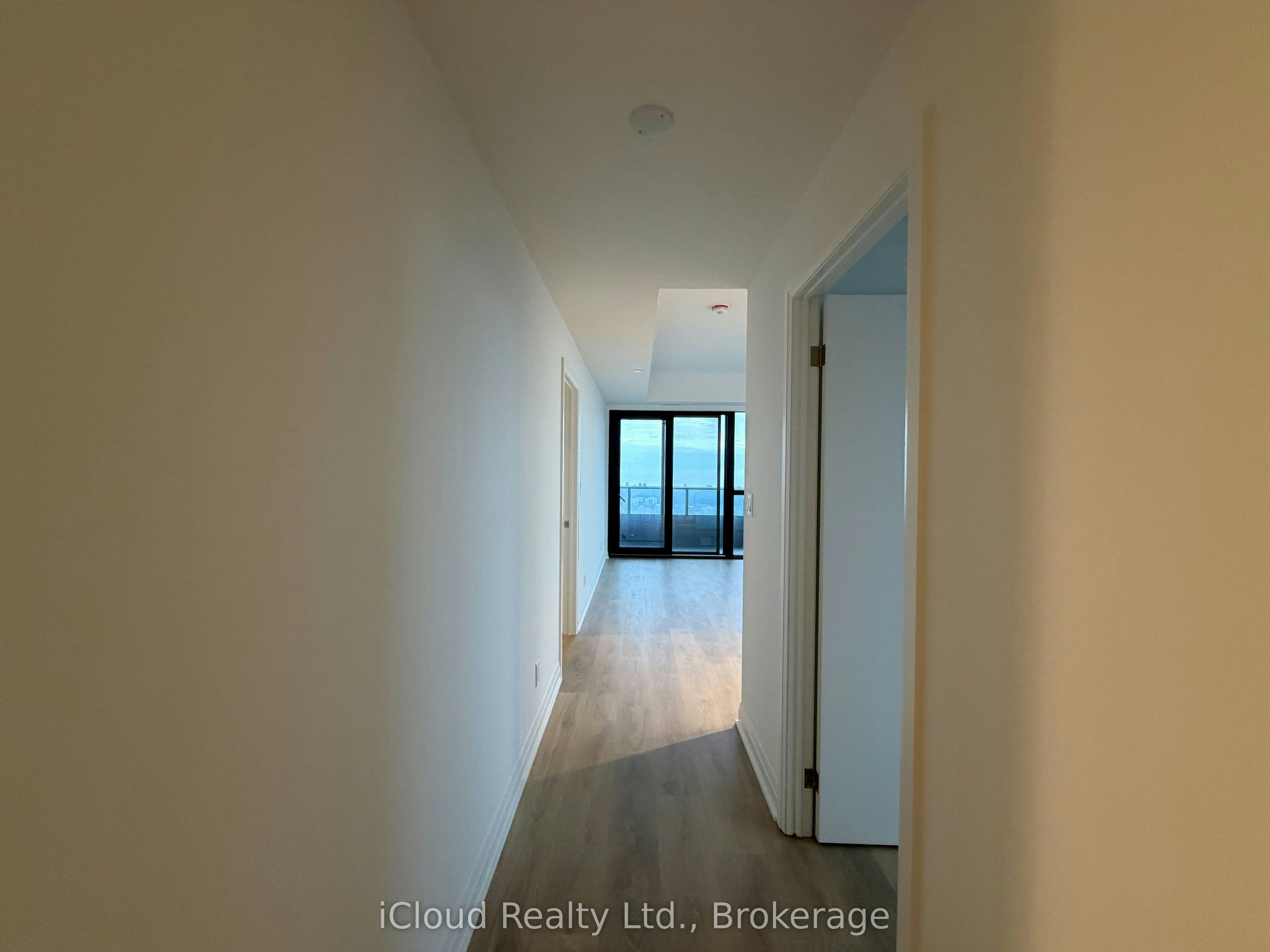 5304-4015 The Exchange N/A, Mississauga, ON, L5B 0N9 - 8