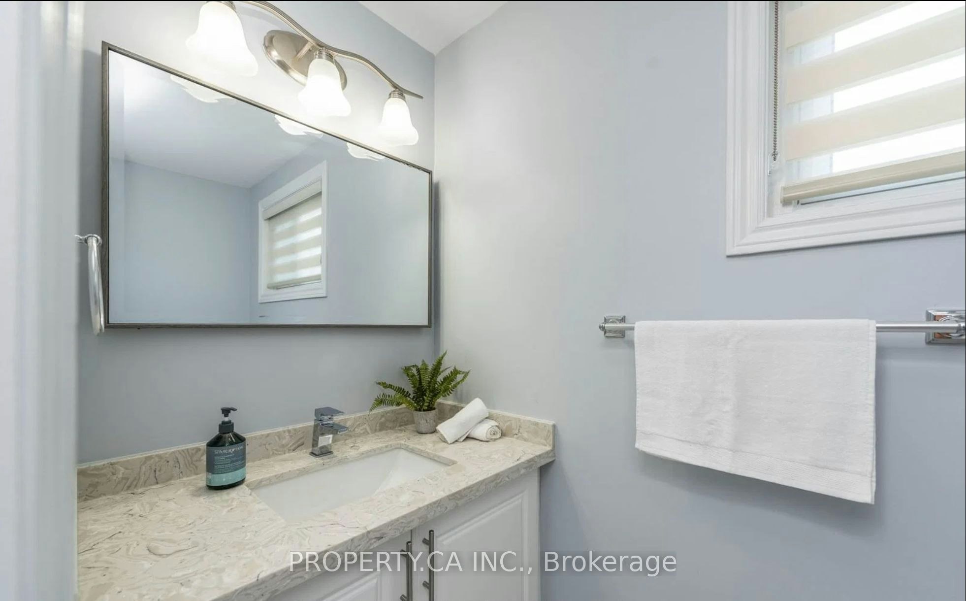 46 Wilton Drive, Brampton, ON, L6W 3A1 - 4