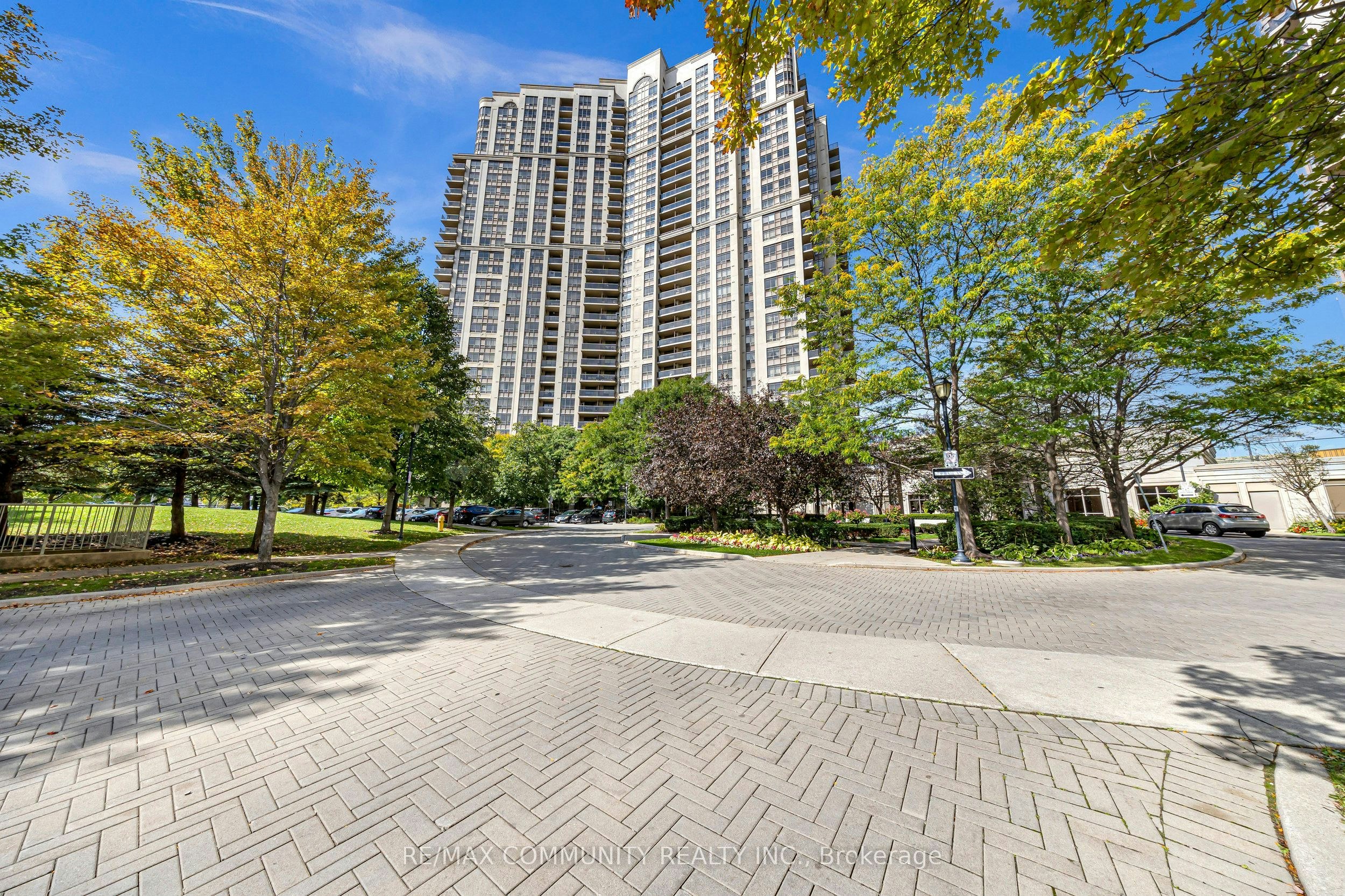 2808-710 Humberwood Boulevard, Toronto, ON, M9W 7J5