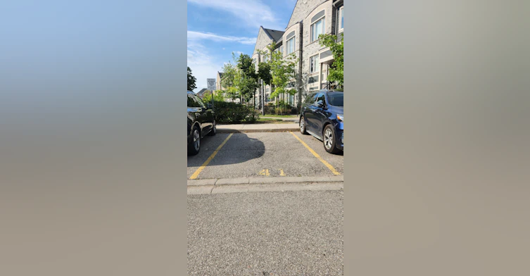 406-3055 Thomas Street, Mississauga, ON, L5M 0M4 - 2