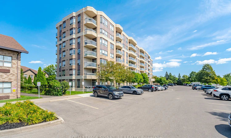 313-300 Ray Lawson Boulevard