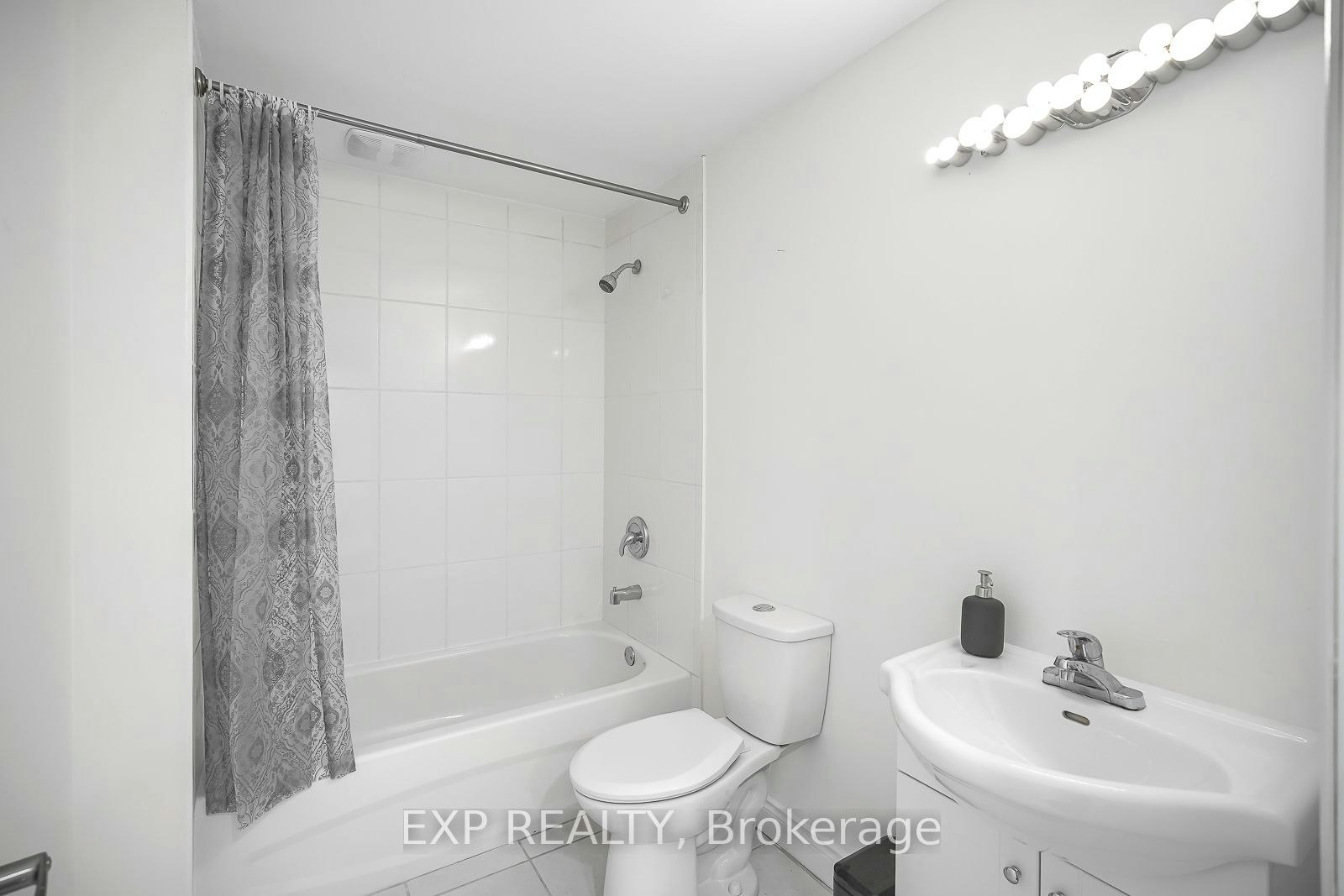 3346 Terra Cotta Lane, Burlington, ON, L7M 0L4 - 39