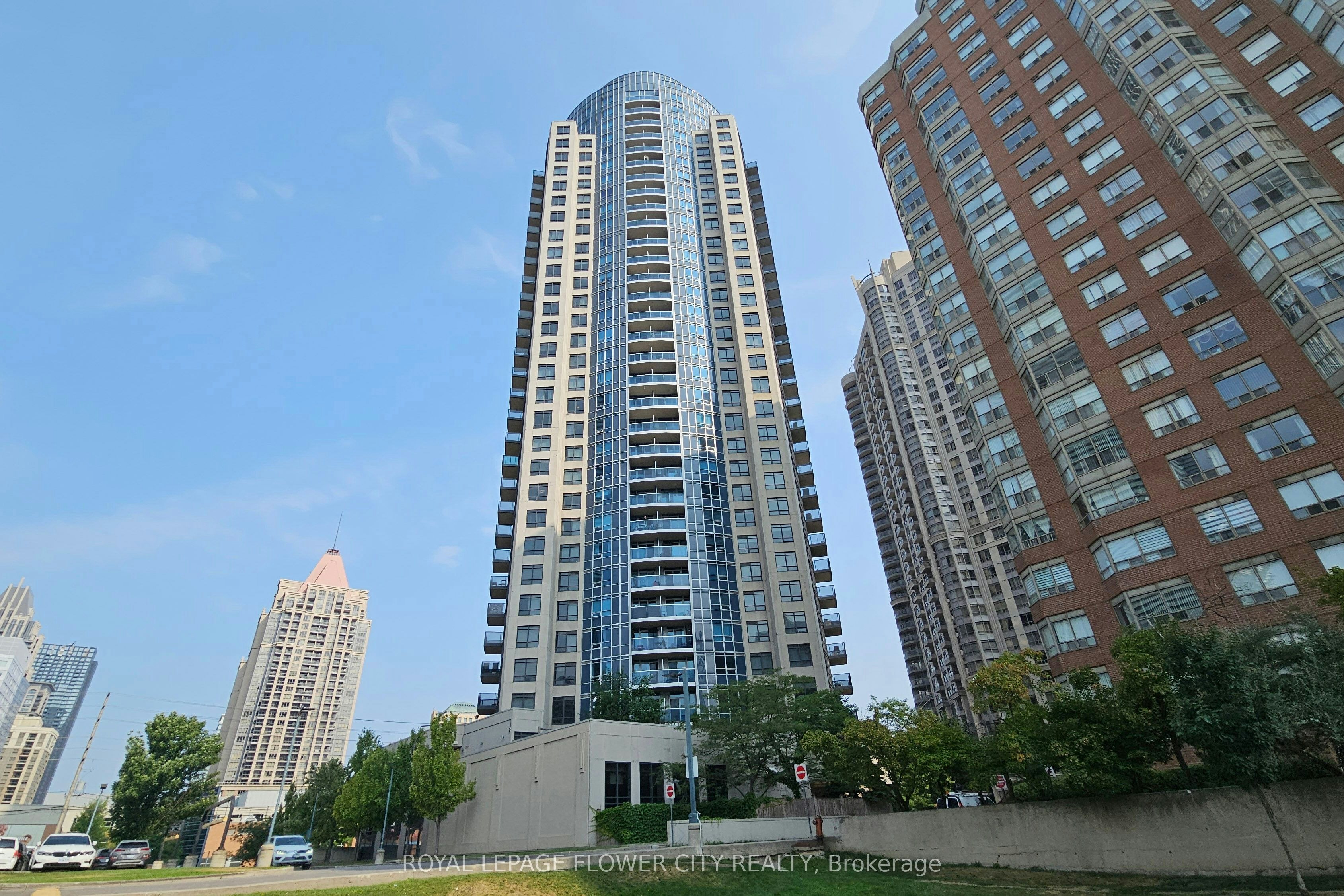 1902-330 Burnhamthorpe Road W, Mississauga, ON, L5B 0E1 - 2