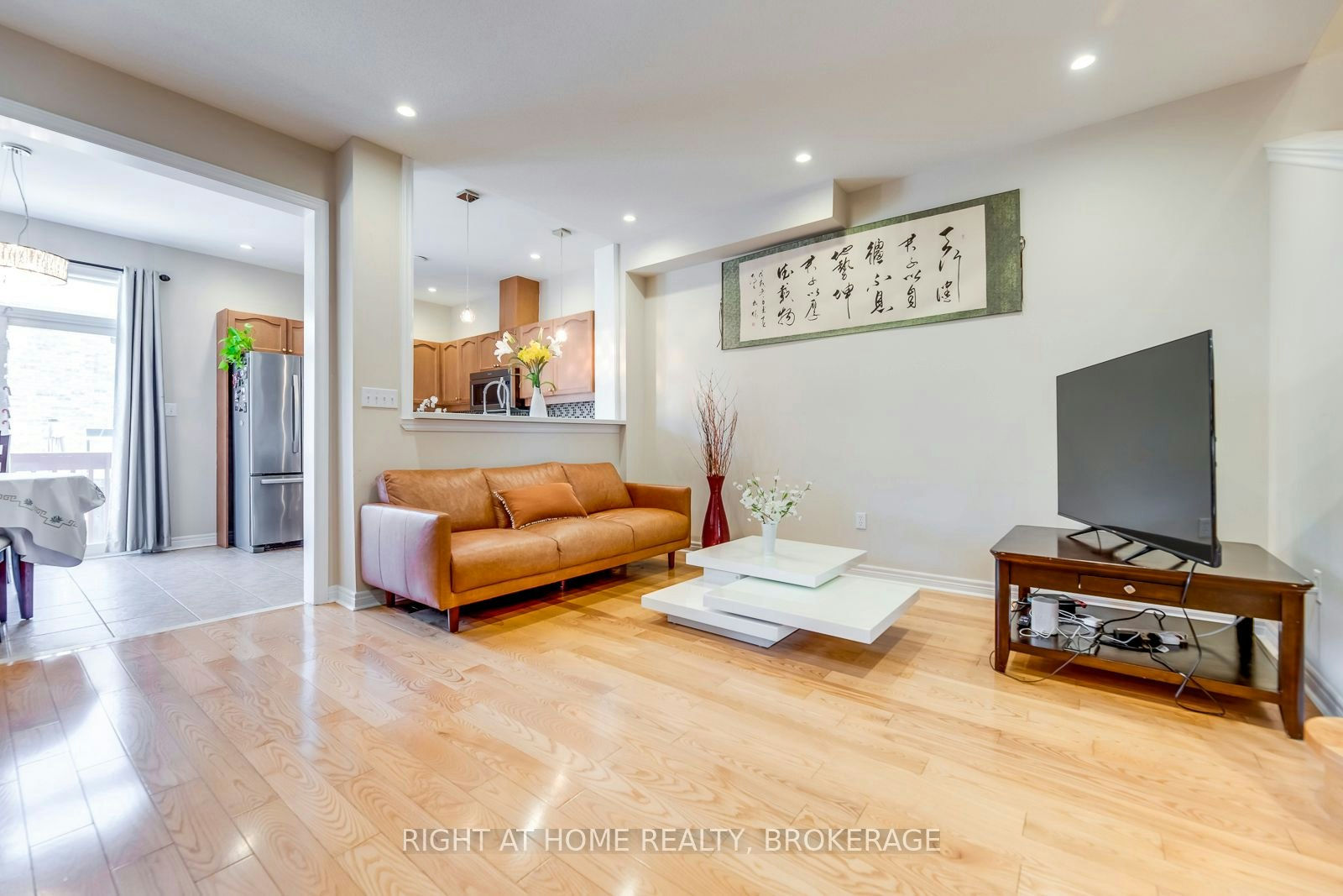 3402 Fountain Park Avenue, Mississauga, ON, L5M 7E3 - 5