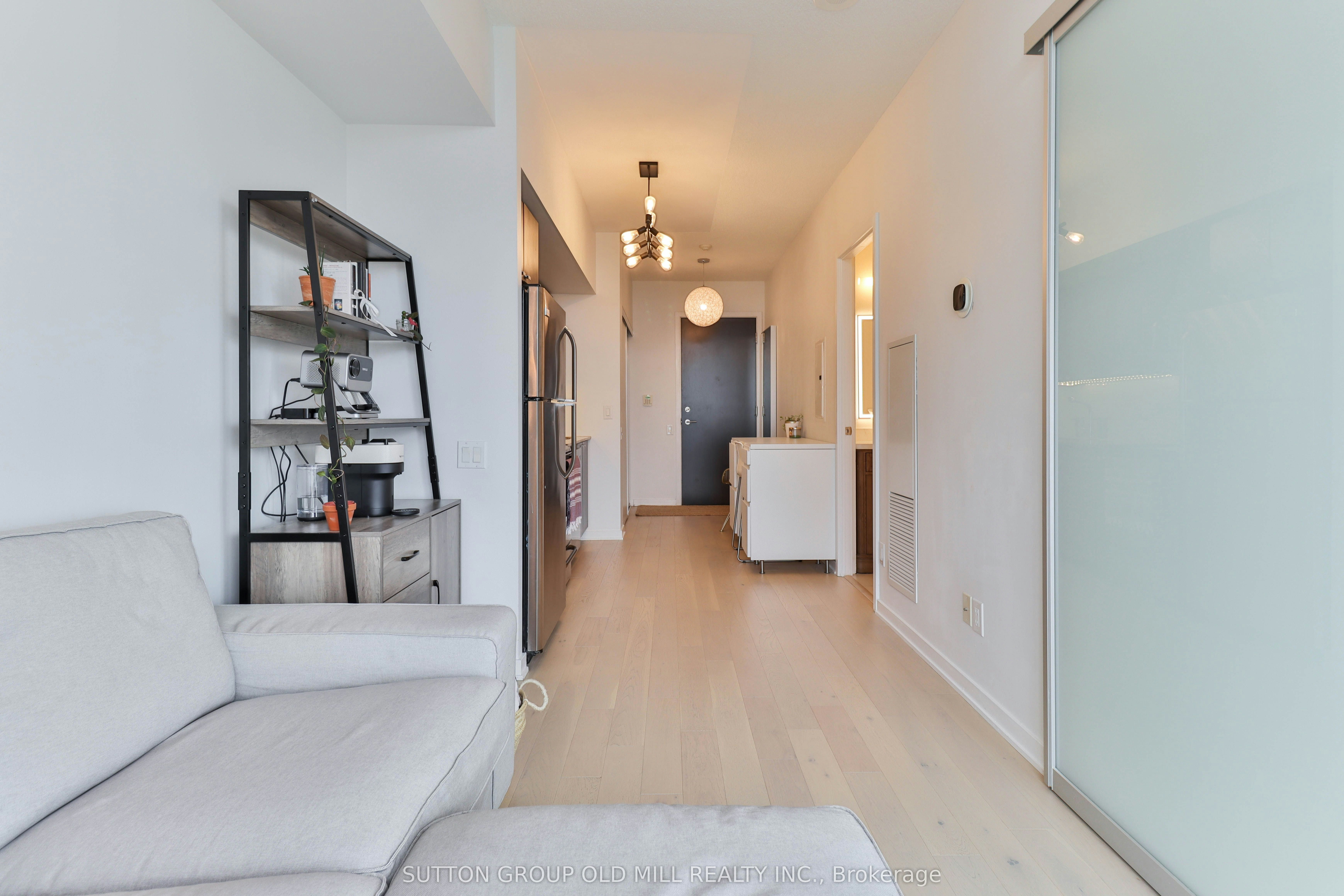 2709-105 The Queensway N/A, Toronto, ON, M6S 5B5 - 7