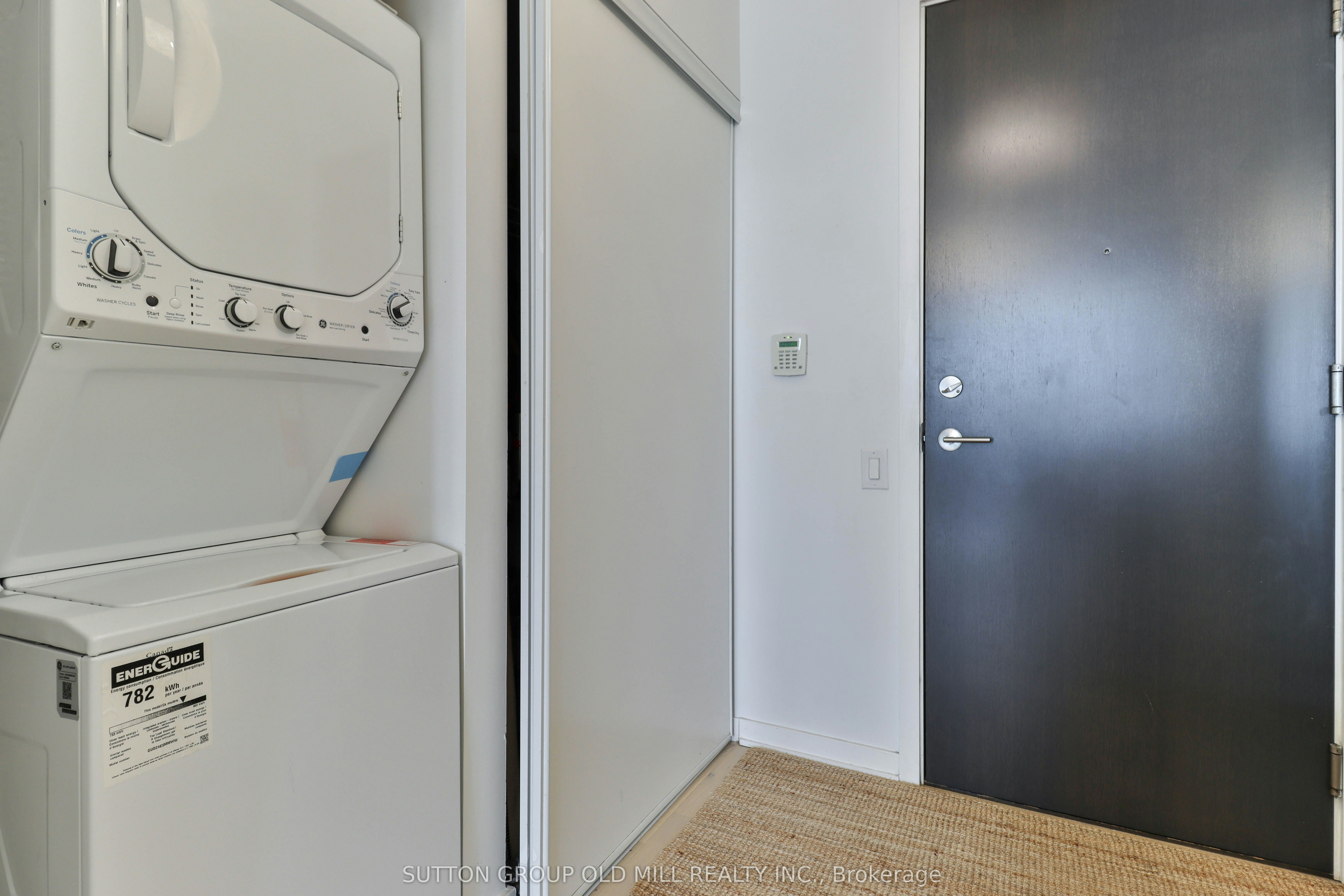 2709-105 The Queensway N/A, Toronto, ON, M6S 5B5 - 14