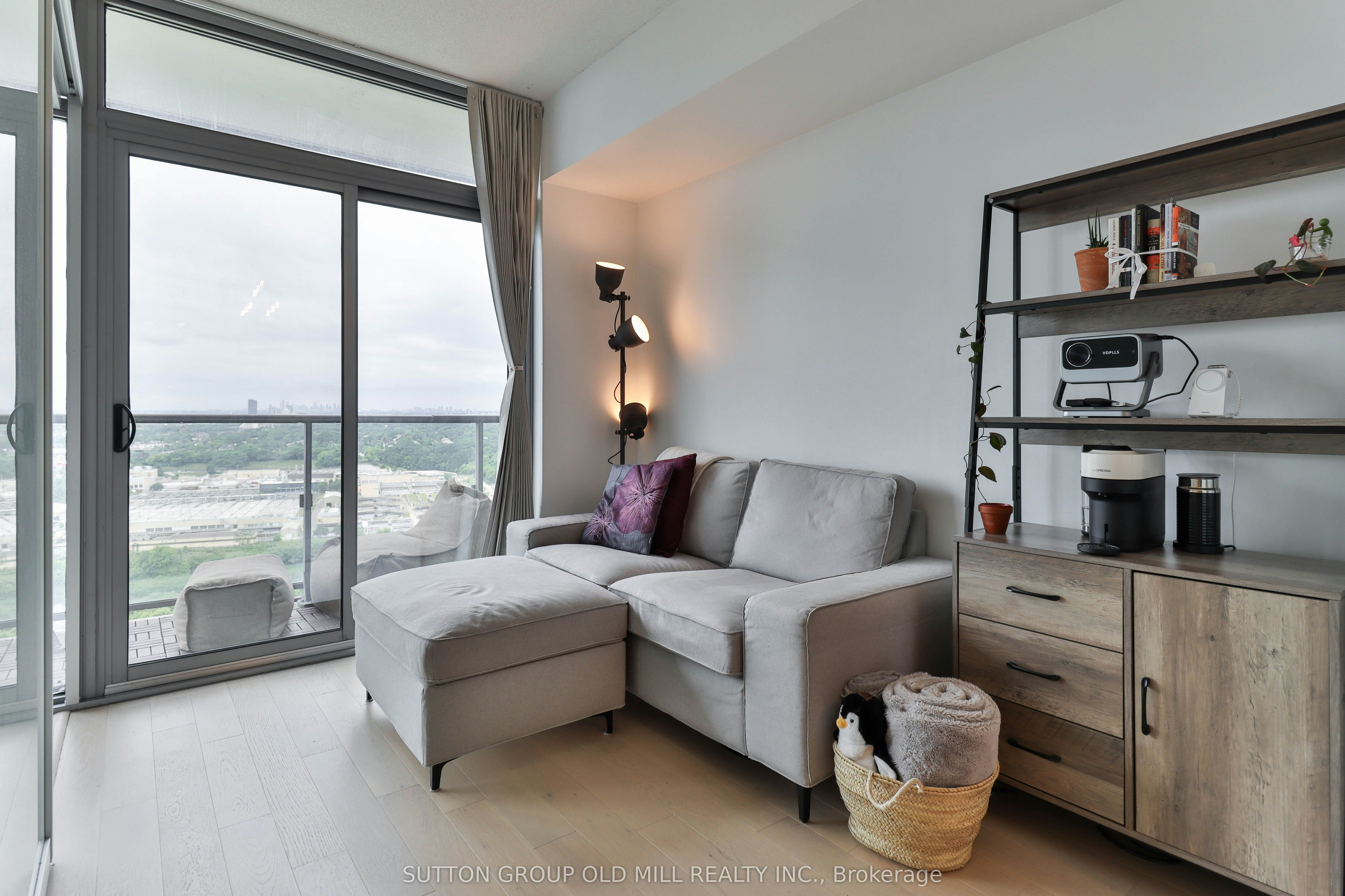 2709-105 The Queensway N/A, Toronto, ON, M6S 5B5 - 9