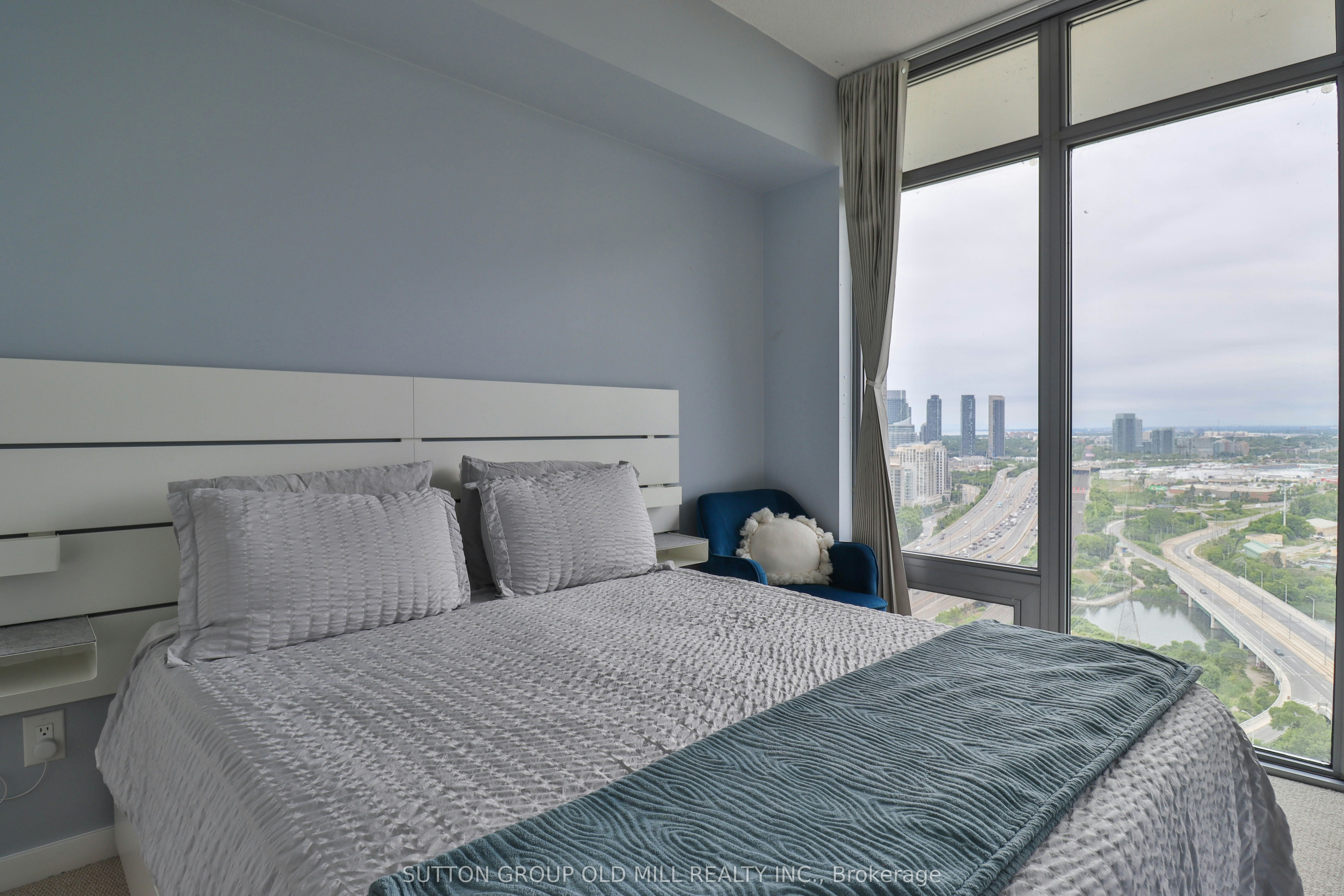 2709-105 The Queensway N/A, Toronto, ON, M6S 5B5 - 11