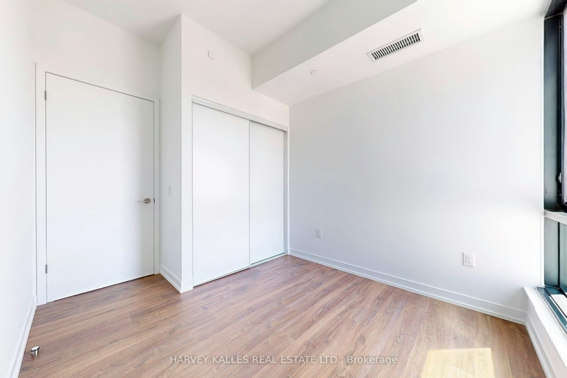 901-251 Masonry Way, Mississauga, ON, L5H 0B3 - 29