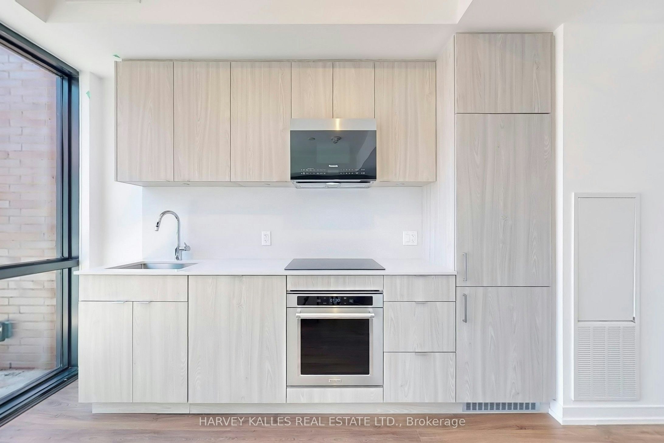 901-251 Masonry Way, Mississauga, ON, L5H 0B3 - 13