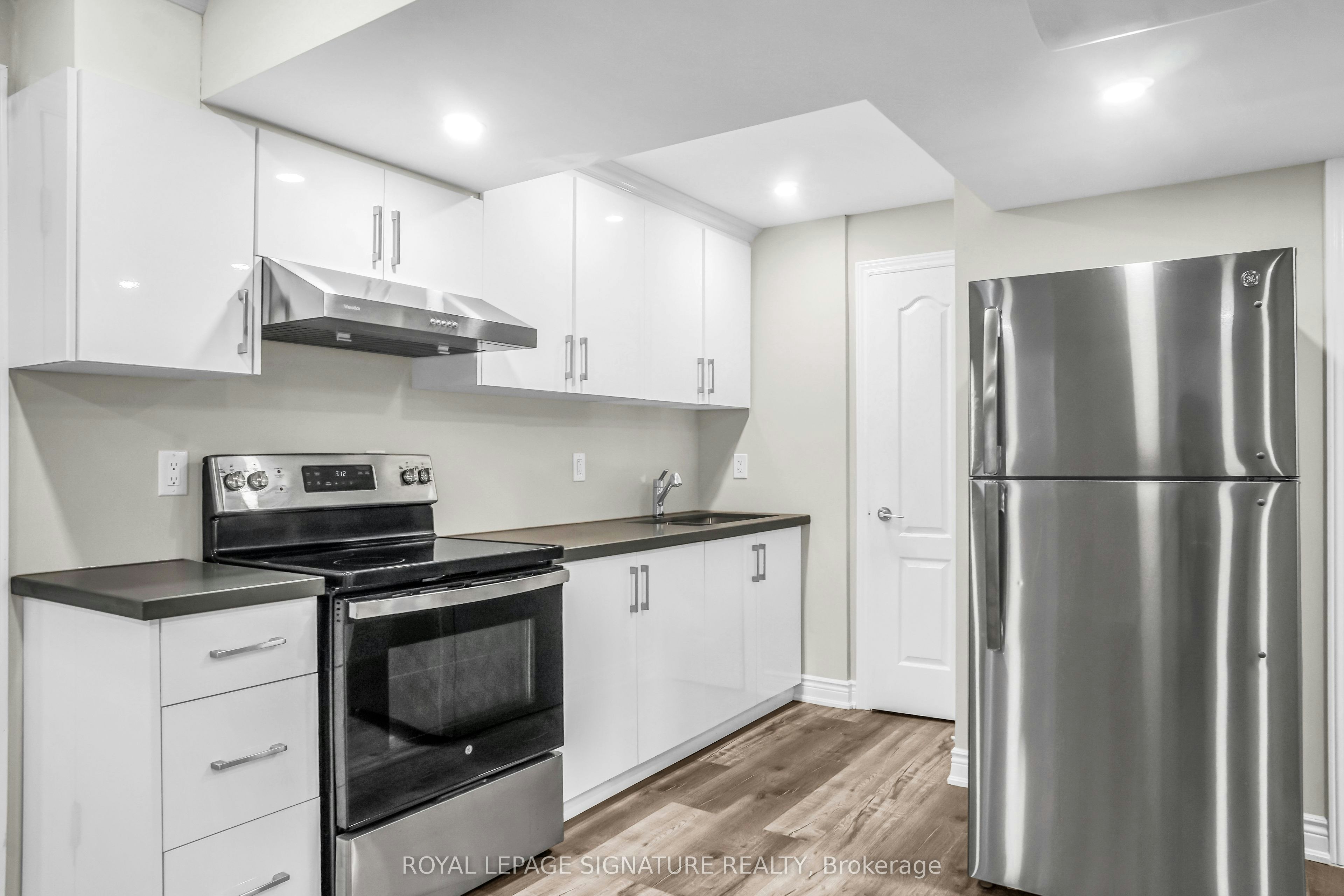 (BASEMENT UNIT# 2)-1466 Kovachik Boulevard, Milton, ON, L9E 1T6 - 9