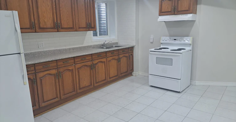 Bsmt-135 Sunny Meadow Boulevard, Brampton, ON, L6R 2H8 - 7