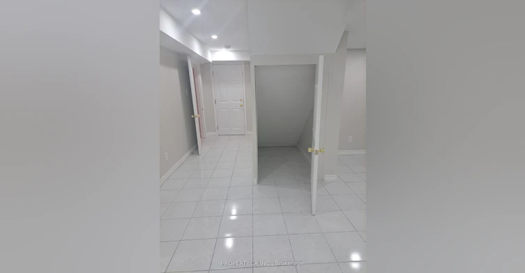 Bsmt-135 Sunny Meadow Boulevard, Brampton, ON, L6R 2H8 - 8