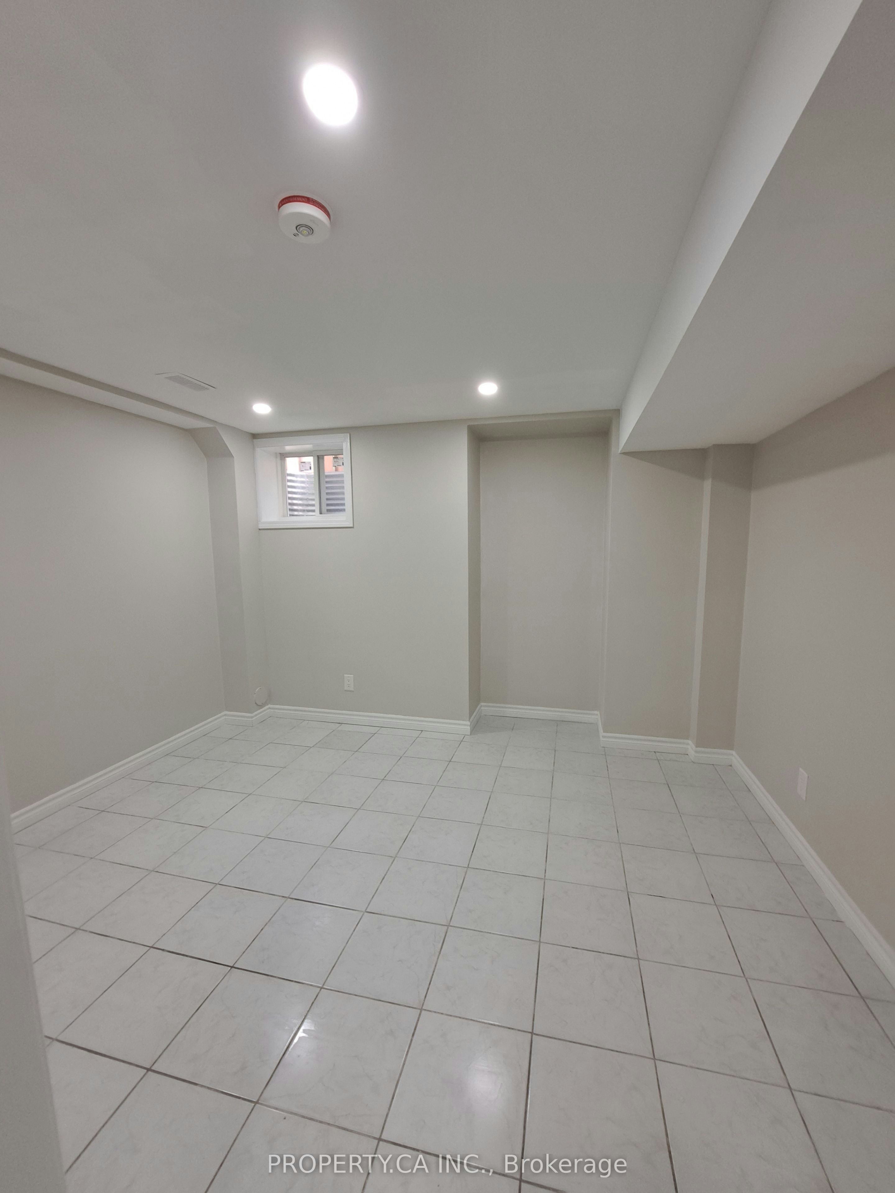Bsmt-135 Sunny Meadow Boulevard, Brampton, ON, L6R 2H8 - 4