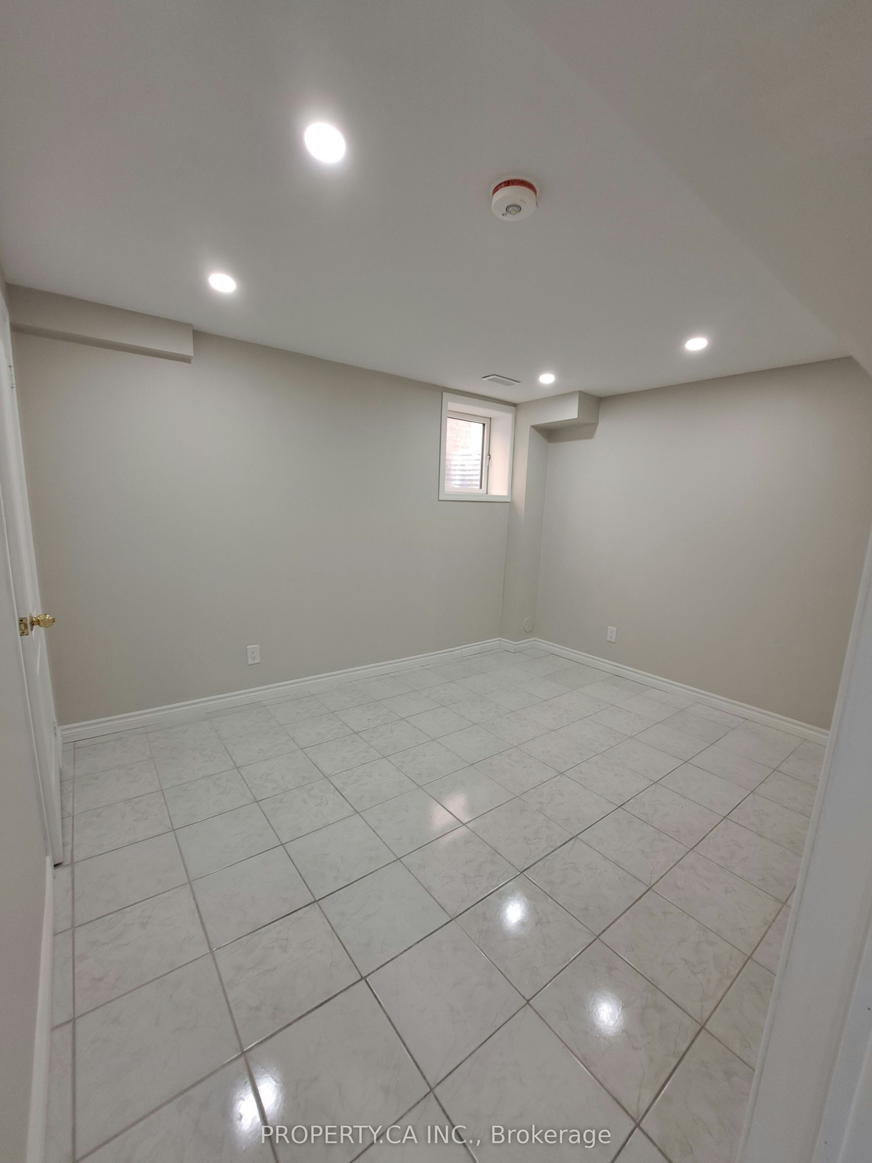 Bsmt-135 Sunny Meadow Boulevard, Brampton, ON, L6R 2H8 - 3
