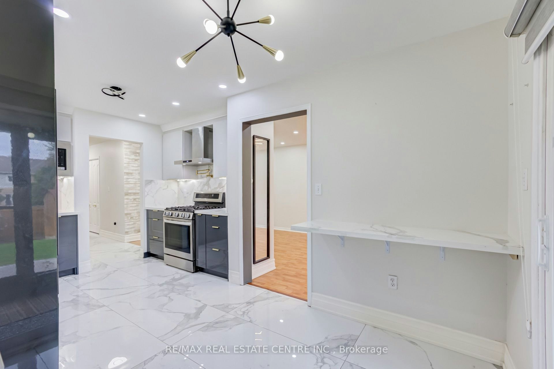 37 Woodstream Avenue, Brampton, ON, L6R 1N7 - 17