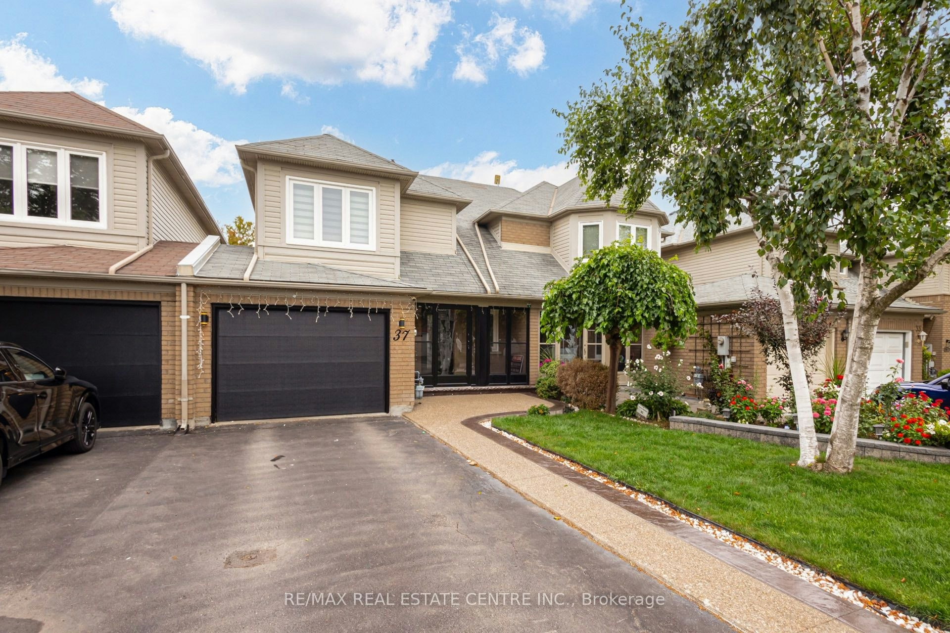 37 Woodstream Avenue, Brampton, ON, L6R 1N7
